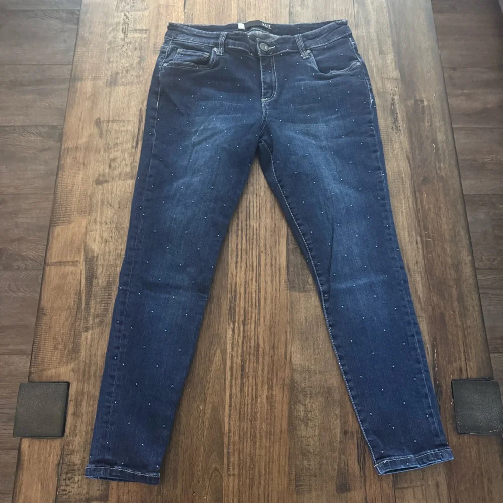 EUC‎ Kut from the Kloth Donna Ankle Skinny Jeans Petite 8 Polka Dot Dark Wash